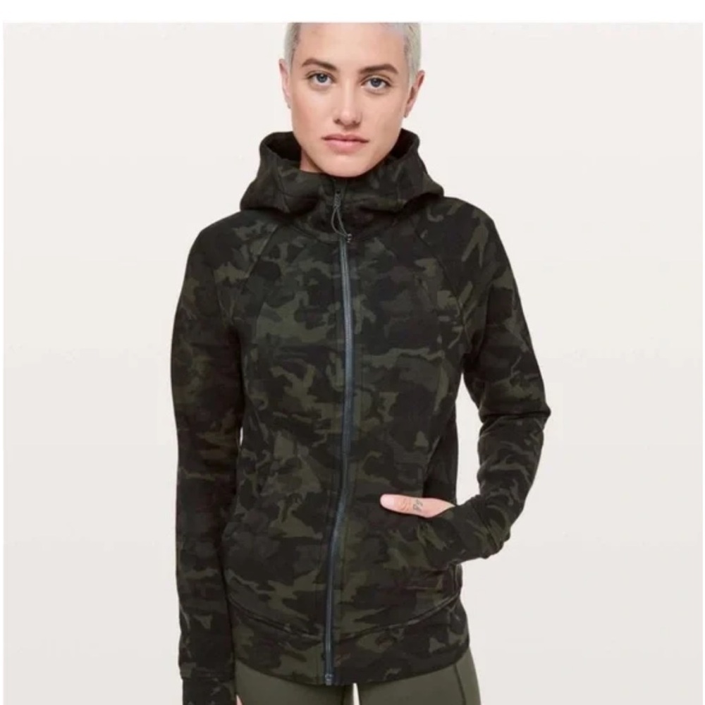 Camo lululemon size 10